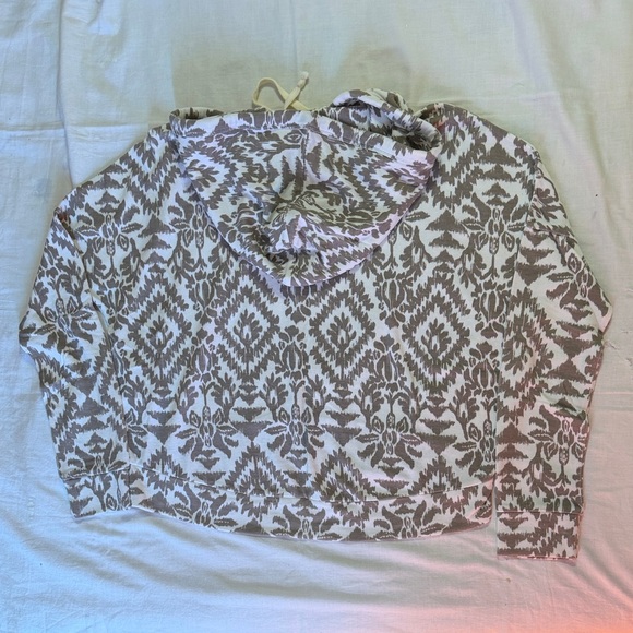 Abercrombie & Fitch Brown and Cream Patterned Hoodie - Picture 2 of 7